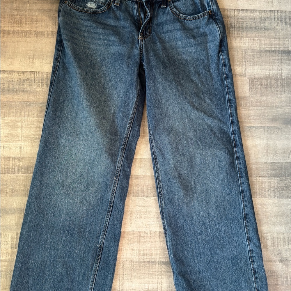 Hollister Low-Rise Baggy Blue Jeans